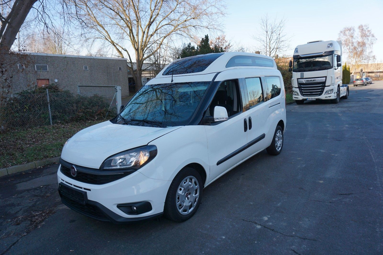 Fiat Doblo 1.6 16V Multijet 88kW Rollstuhlumbau - Transport de personnes: photos 1 Fiat Doblo 1.6 16V Multijet 88kW Rollstuhlumbau - Transport de personnes: photos 1