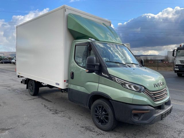 Iveco Daily 35S16HA8 Ladebordwand - Fourgon: photos 2 Iveco Daily 35S16HA8 Ladebordwand - Fourgon: photos 2