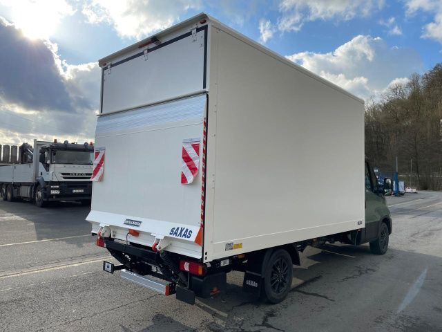 Iveco Daily 35S16HA8 Ladebordwand - Fourgon: photos 3 Iveco Daily 35S16HA8 Ladebordwand - Fourgon: photos 3