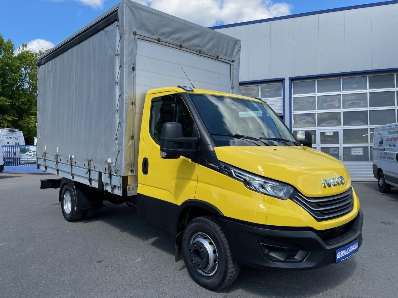Iveco Daily 70C21HA8/P (72C) Euro6 Klima AHK Navi ZV - Véhicule utilitaire plateau baché: photos 1 Iveco Daily 70C21HA8/P (72C) Euro6 Klima AHK Navi ZV - Véhicule utilitaire plateau baché: photos 1