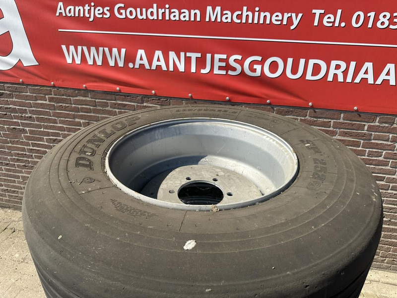 4 Banden 385/65/22.5 - Nieuw - Pneu pour Camion: photos 3 4 Banden 385/65/22.5 - Nieuw - Pneu pour Camion: photos 3