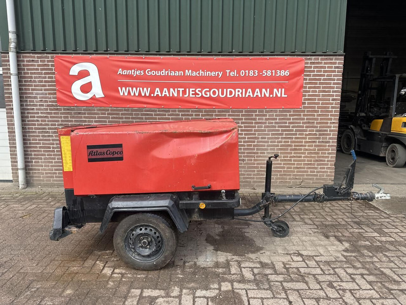 Atlas-Copco Lucht compressor - Gebruikt - Compresseur d'air: photos 1 Atlas-Copco Lucht compressor - Gebruikt - Compresseur d'air: photos 1