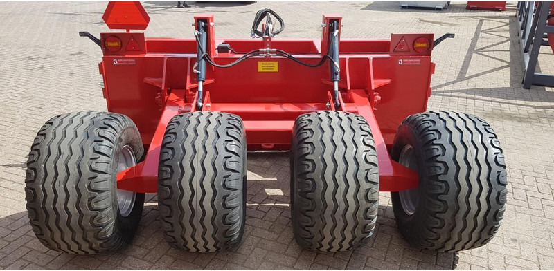 BIZON AGM kilverbak 3000 - Outils du sol: photos 5 BIZON AGM kilverbak 3000 - Outils du sol: photos 5