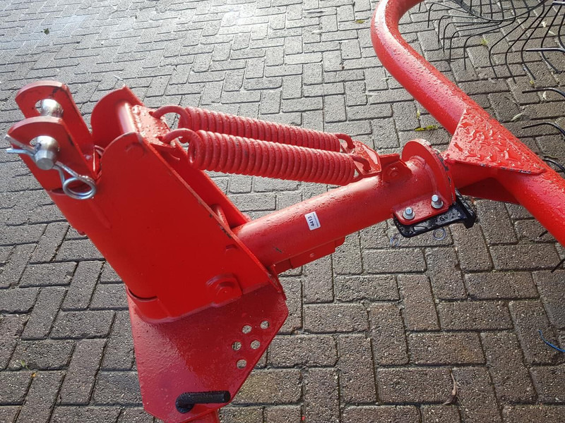 Boxer acrobaat - Faneuse: photos 4 Boxer acrobaat - Faneuse: photos 4