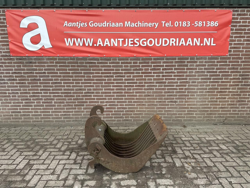 CW 30 - Godet: photos 1 CW 30 - Godet: photos 1