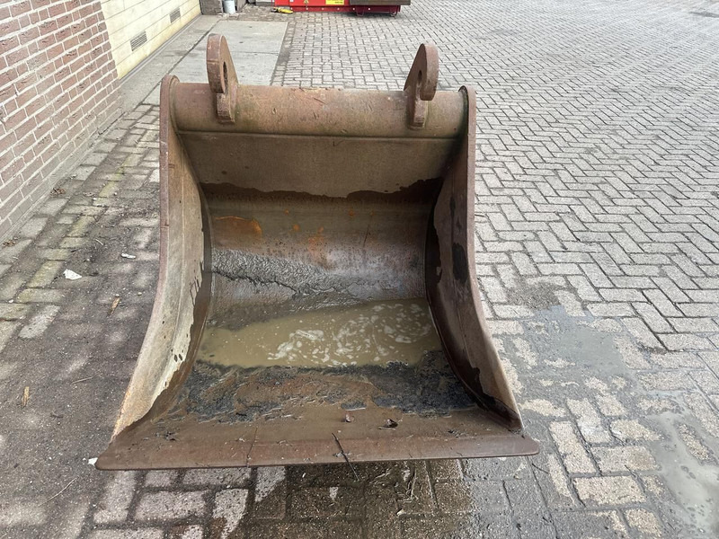 CW 30 - Godet pour Pelle: photos 5 CW 30 - Godet pour Pelle: photos 5