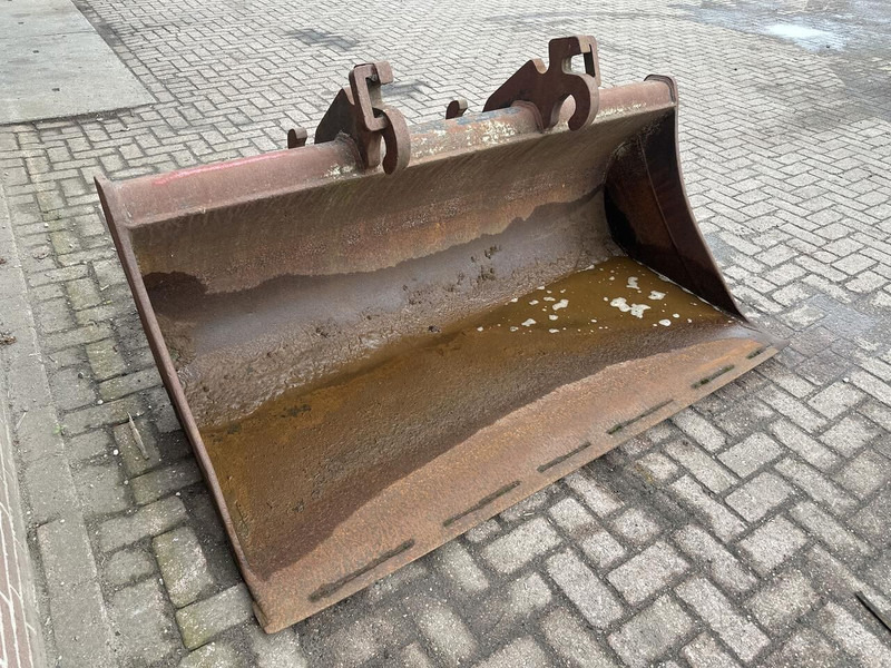 CW 30 - Godet pour Engins de chantier: photos 5 CW 30 - Godet pour Engins de chantier: photos 5