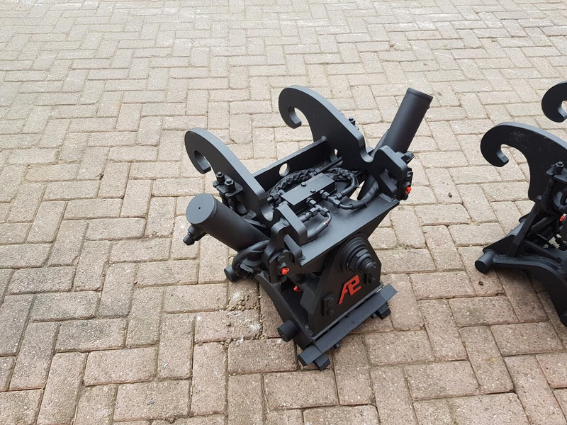 CW10 - Attache rapide: photos 4 CW10 - Attache rapide: photos 4