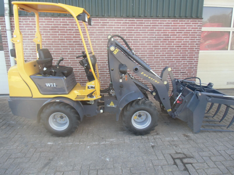 Eurotrac N4511, W11 - Mini tombereau: photos 1 Eurotrac N4511, W11 - Mini tombereau: photos 1