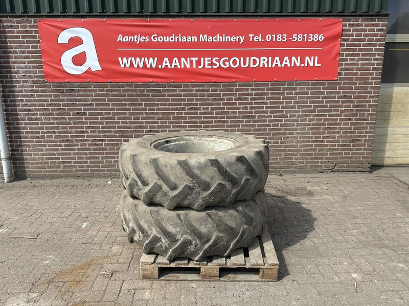 Goodyear banden 14.9 R28 - Gebruikt - Pneus et jantes: photos 1 Goodyear banden 14.9 R28 - Gebruikt - Pneus et jantes: photos 1