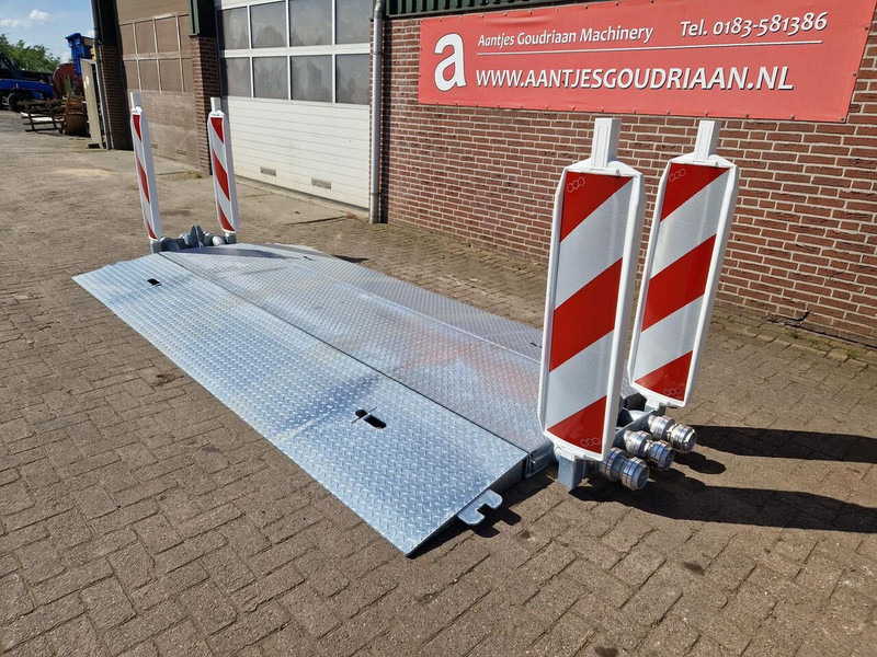 Leidingdrempel / road ramp - Rampe de chargement: photos 2 Leidingdrempel / road ramp - Rampe de chargement: photos 2