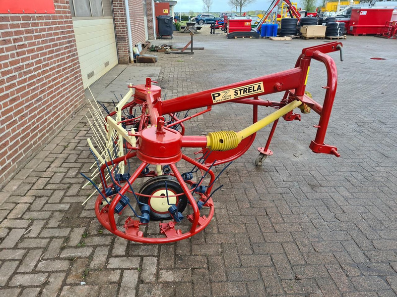PZ strela - Faneuse: photos 4 PZ strela - Faneuse: photos 4
