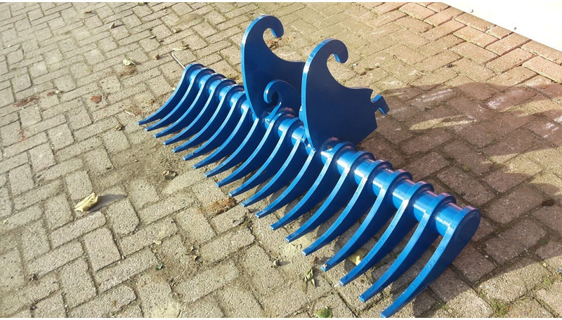 TERREIN harken - Décompacteur: photos 3 TERREIN harken - Décompacteur: photos 3