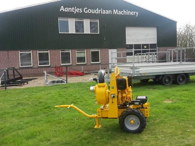 Victor waterpomp - Pompe à eau: photos 4 Victor waterpomp - Pompe à eau: photos 4