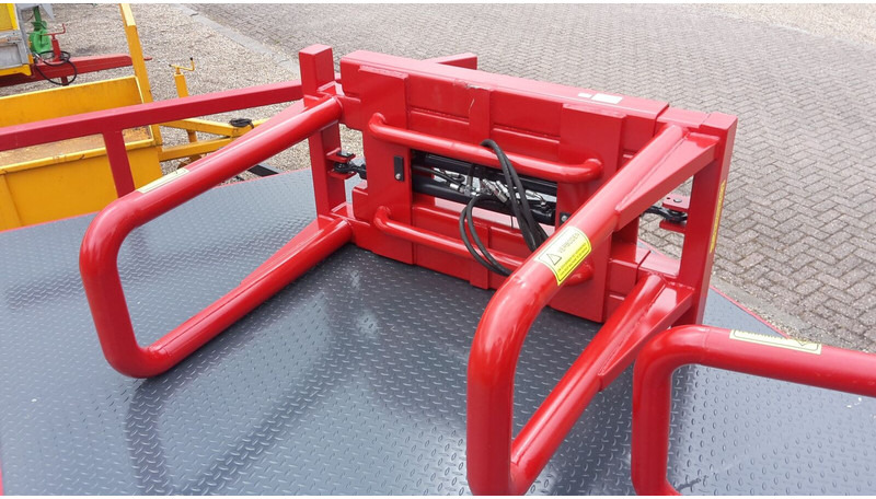 Zware balenklem - Grappin pour Machine agricole: photos 1 Zware balenklem - Grappin pour Machine agricole: photos 1