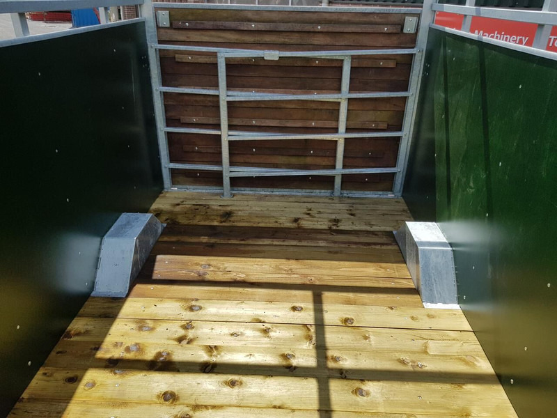 Veewagen 4 meter - Remorque agricole: photos 5 Veewagen 4 meter - Remorque agricole: photos 5