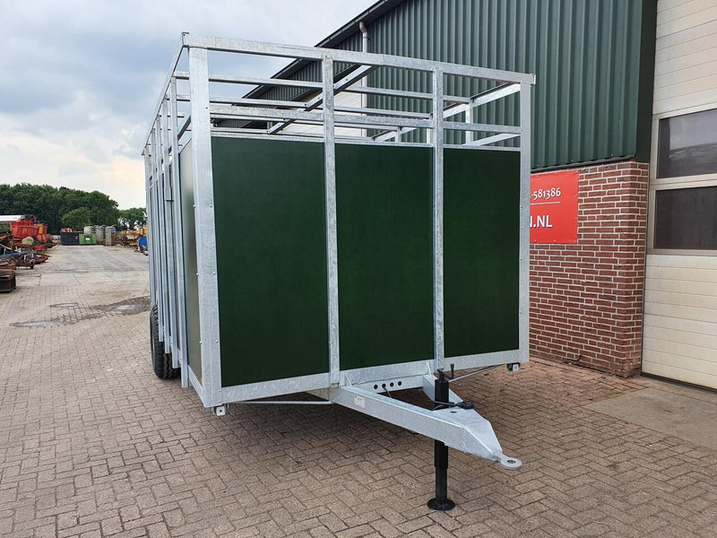 Veewagen voor 6 a 7 koeien - Remorque agricole: photos 4 Veewagen voor 6 a 7 koeien - Remorque agricole: photos 4