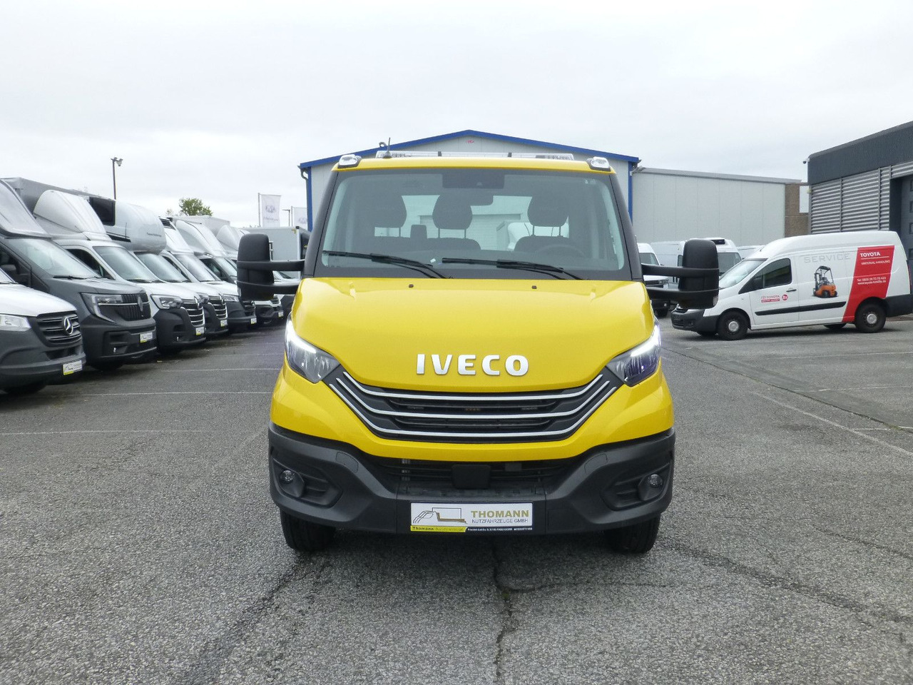 Iveco DAILY 72C18 Schiebeplateu Luftfed Navi Hubbrille - Remorqueuse: photos 3 Iveco DAILY 72C18 Schiebeplateu Luftfed Navi Hubbrille - Remorqueuse: photos 3