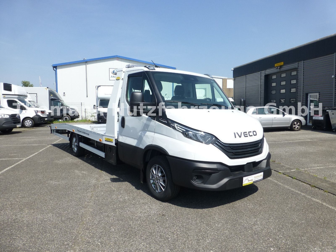 Iveco Daily 35S18 Autotransporter Aut. Luftfed. NAVI - Remorqueuse: photos 2 Iveco Daily 35S18 Autotransporter Aut. Luftfed. NAVI - Remorqueuse: photos 2