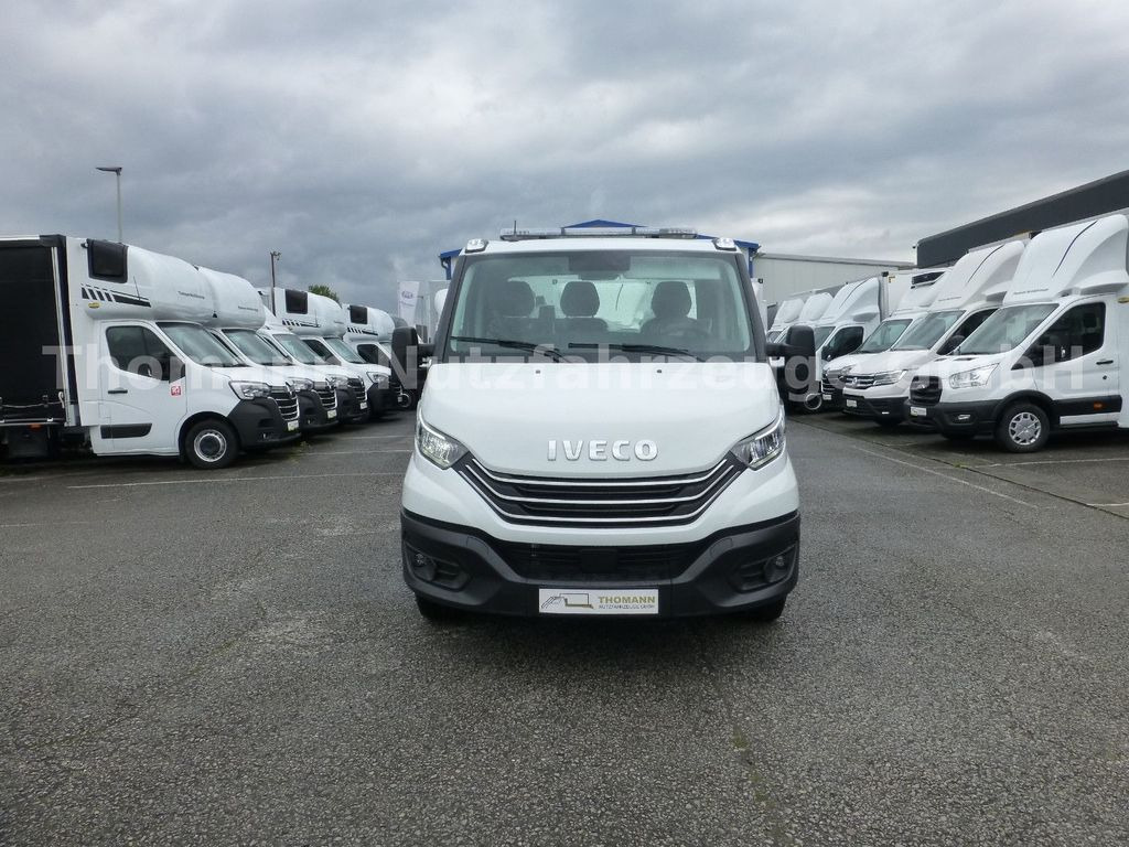 Iveco Daily 35S18 Autotransporter Klimaaut. Premium - Remorqueuse, Véhicule utilitaire: photos 3 Iveco Daily 35S18 Autotransporter Klimaaut. Premium - Remorqueuse, Véhicule utilitaire: photos 3