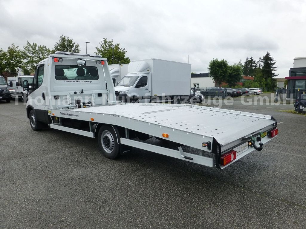 Iveco Daily 35S18 Autotransporter Klimaaut. Premium - Remorqueuse, Véhicule utilitaire: photos 4 Iveco Daily 35S18 Autotransporter Klimaaut. Premium - Remorqueuse, Véhicule utilitaire: photos 4