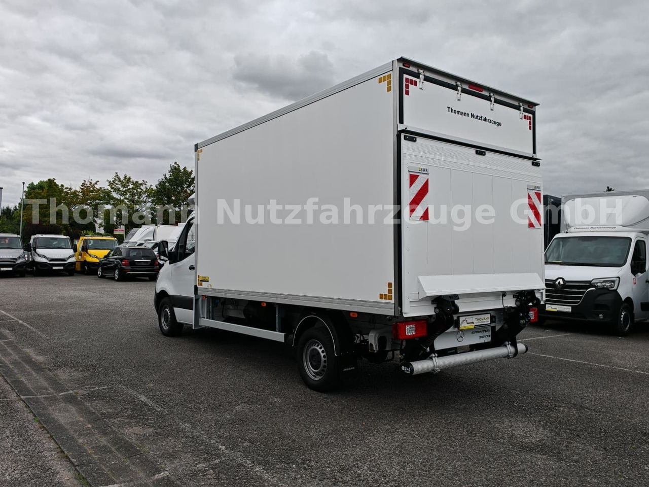 Mercedes-Benz Sprinter 319 CDI Kühlkoffer Xarios 300 LBW - Véhicule utilitaire frigorifique: photos 4 Mercedes-Benz Sprinter 319 CDI Kühlkoffer Xarios 300 LBW - Véhicule utilitaire frigorifique: photos 4