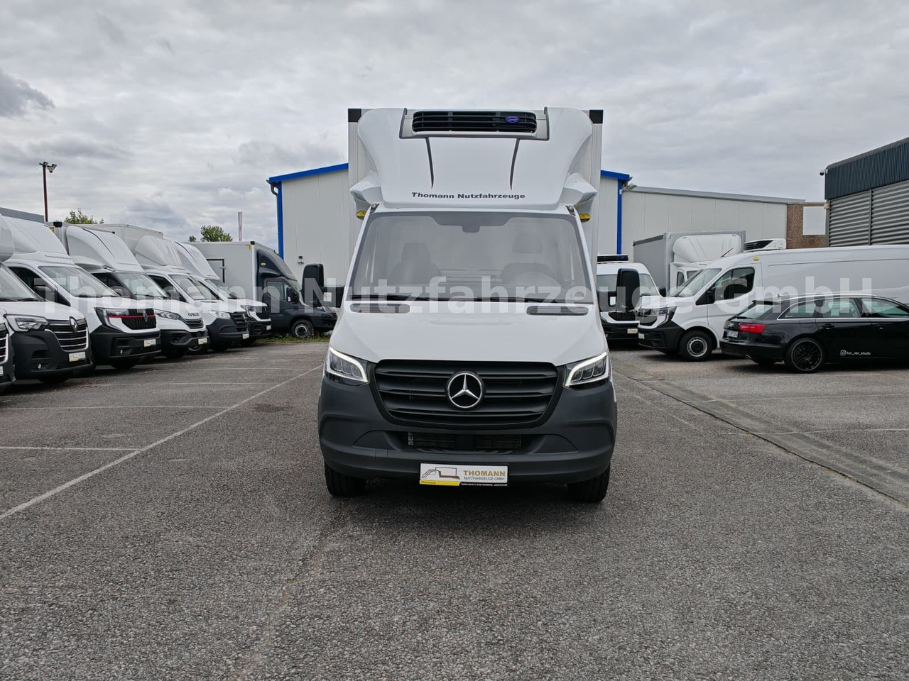 Mercedes-Benz Sprinter 319 CDI Kühlkoffer Xarios 300 LBW - Véhicule utilitaire frigorifique: photos 3 Mercedes-Benz Sprinter 319 CDI Kühlkoffer Xarios 300 LBW - Véhicule utilitaire frigorifique: photos 3