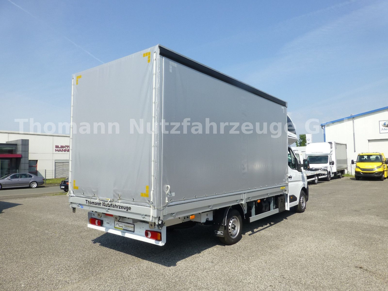 Renault NEW Master Pritsche Plane Schlafkabine - Véhicule utilitaire plateau baché: photos 5 Renault NEW Master Pritsche Plane Schlafkabine - Véhicule utilitaire plateau baché: photos 5