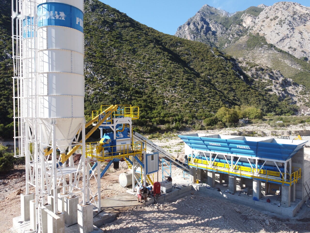 Promax Compact Concrete Batching Plant C100-TWN-LINE (100m3/h) - Centrale à béton: photos 1 Promax Compact Concrete Batching Plant C100-TWN-LINE (100m3/h) - Centrale à béton: photos 1