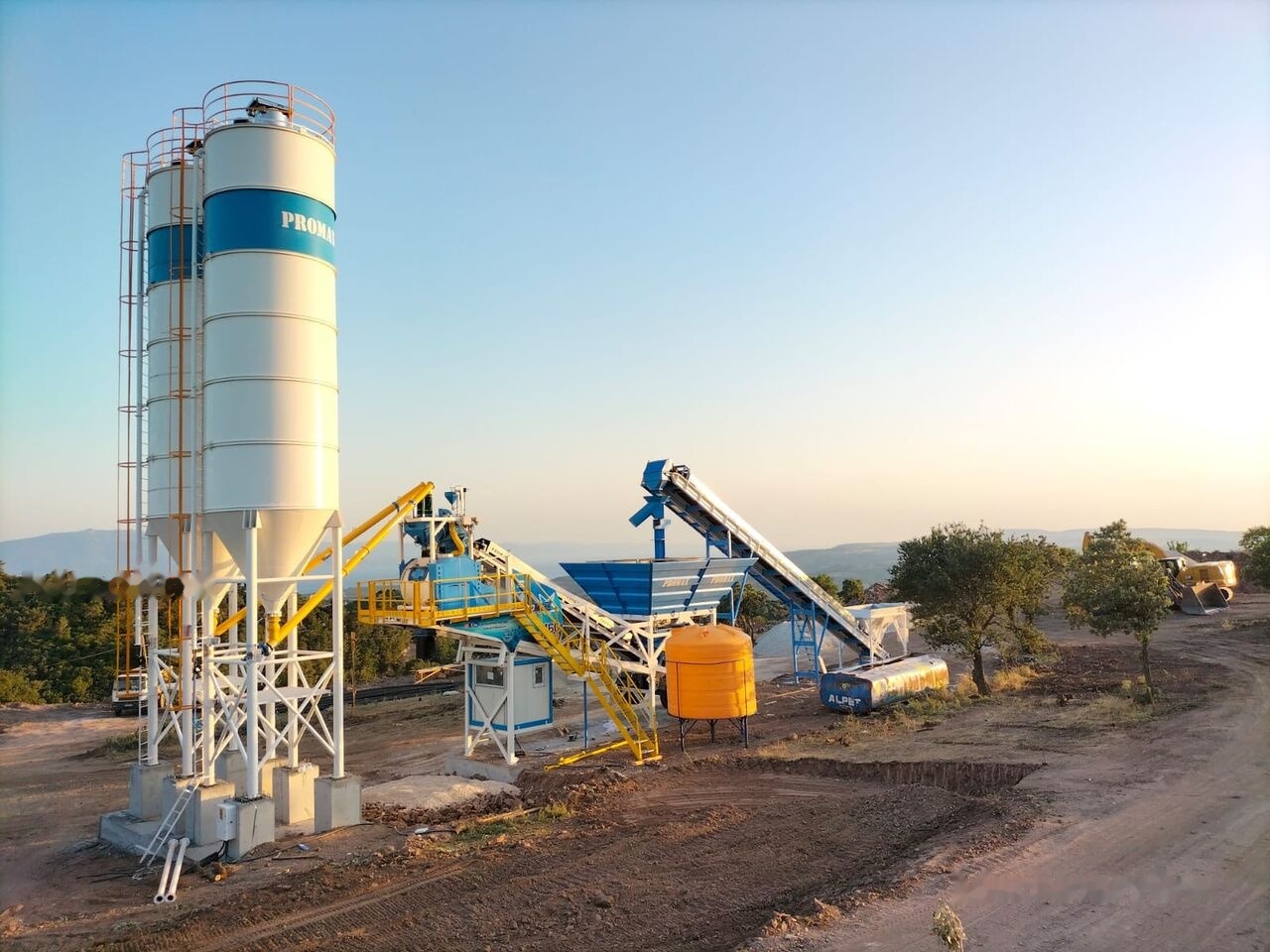 Promax Mobile Concrete Batching Plant PROMAX M60-SNG (60m3/h) - Centrale à béton: photos 5 Promax Mobile Concrete Batching Plant PROMAX M60-SNG (60m3/h) - Centrale à béton: photos 5