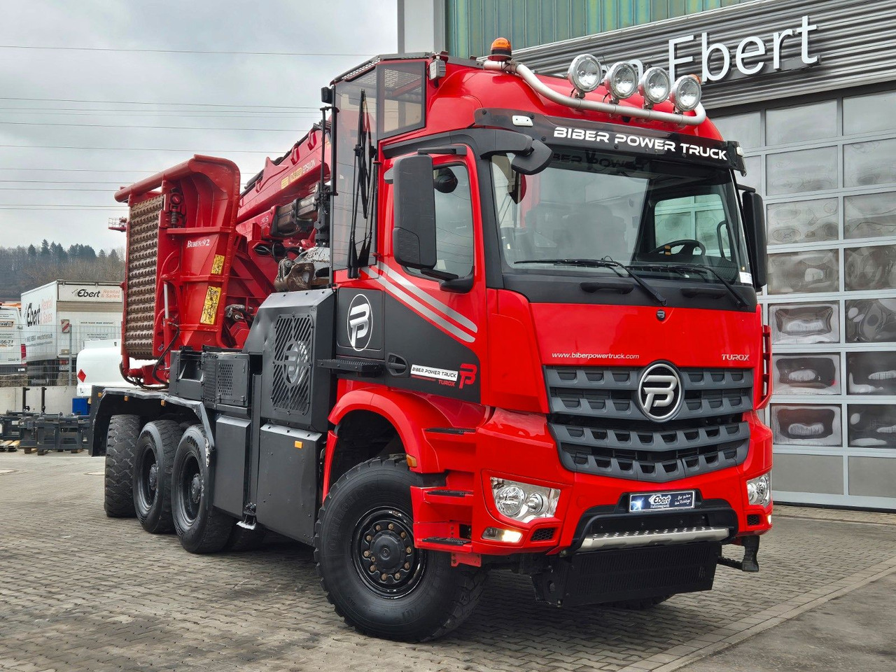 TUROX 8x8 Eschlböck Biber 92 Holzhacker / 1.512h - Camion, Camion grue: photos 4 TUROX 8x8 Eschlböck Biber 92 Holzhacker / 1.512h - Camion, Camion grue: photos 4