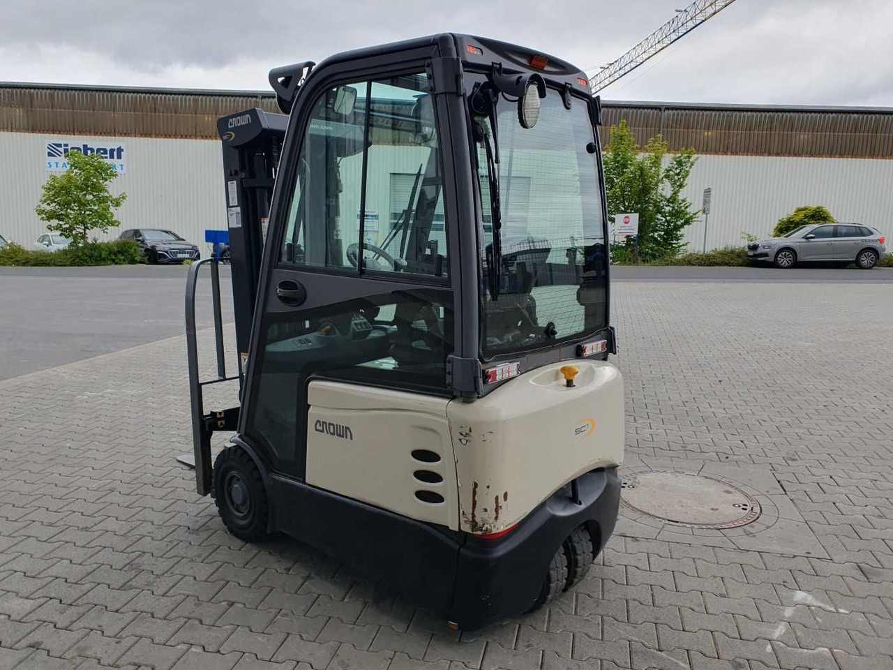 Crown SCT6020-1.3 /Triplex: 4.30m / SS / 1.185h! - Chariot élévateur électrique: photos 5 Crown SCT6020-1.3 /Triplex: 4.30m / SS / 1.185h! - Chariot élévateur électrique: photos 5