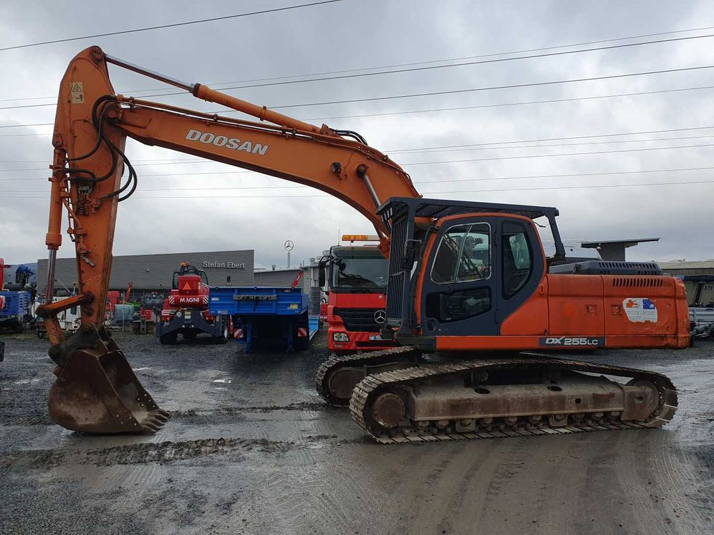 Doosan DX 255 LC / 2007 / 7.265h / CW40 / Tieflöffel - Pelle sur chenille: photos 1 Doosan DX 255 LC / 2007 / 7.265h / CW40 / Tieflöffel - Pelle sur chenille: photos 1