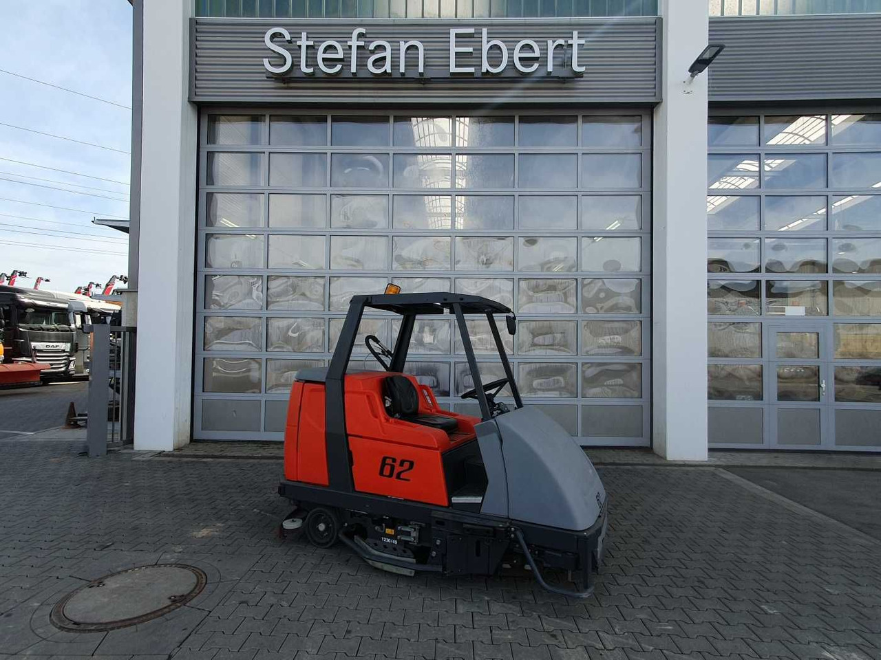 Hako Scrubmaster B310 R CL / nur 418h! / 2016 - Autolaveuse: photos 1 Hako Scrubmaster B310 R CL / nur 418h! / 2016 - Autolaveuse: photos 1
