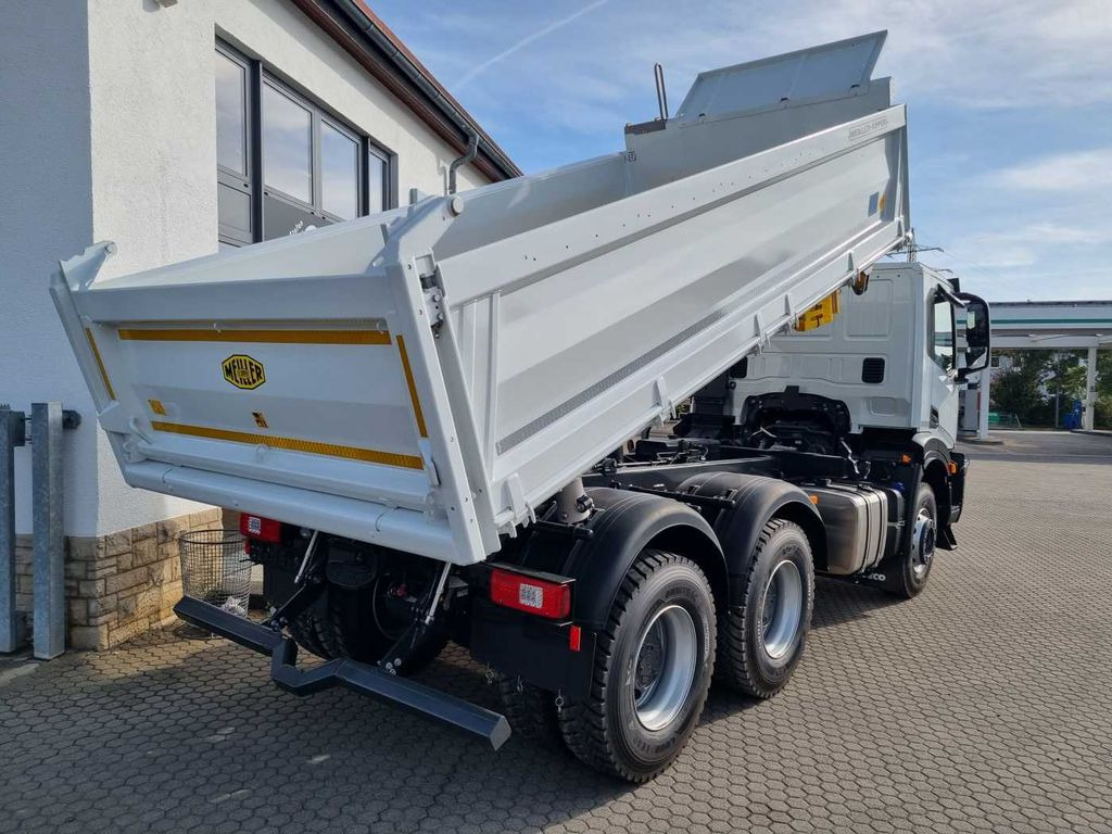 Iveco AD300X48Z HR OFF 6x4 Meiller-Kipper + Bordmatik - Camion benne: photos 3 Iveco AD300X48Z HR OFF 6x4 Meiller-Kipper + Bordmatik - Camion benne: photos 3