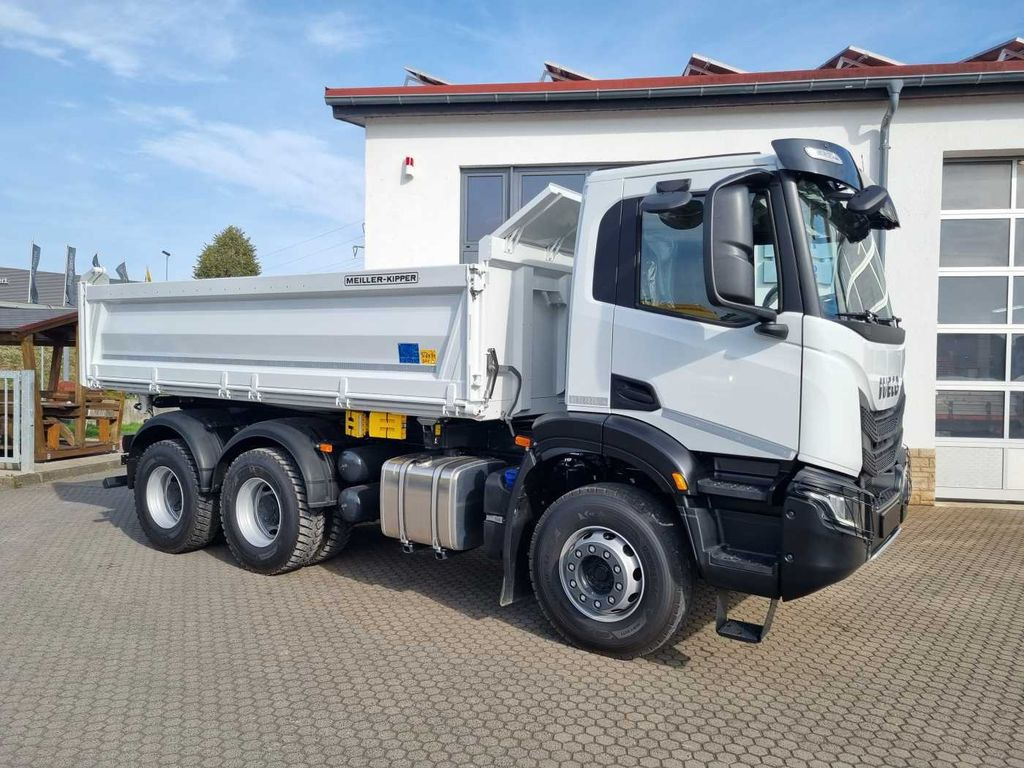 Iveco AD300X48Z HR OFF 6x4 Meiller-Kipper + Bordmatik - Camion benne: photos 5 Iveco AD300X48Z HR OFF 6x4 Meiller-Kipper + Bordmatik - Camion benne: photos 5