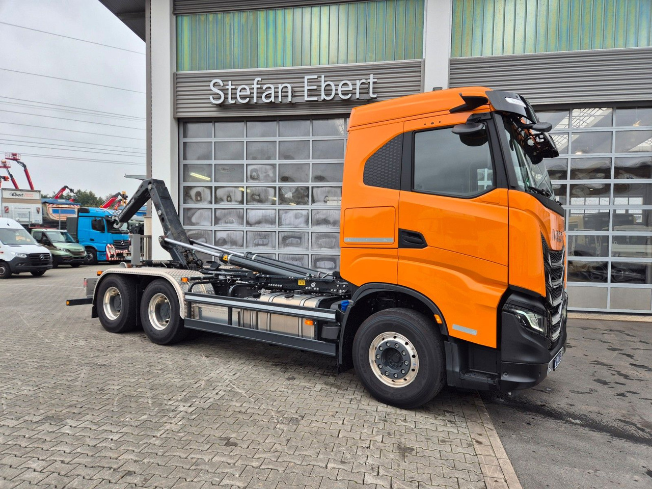 Iveco AS300X58Z/P HR ON+ 6x4 Meiller RS21.60 Funk AHK - Camion ampliroll: photos 2 Iveco AS300X58Z/P HR ON+ 6x4 Meiller RS21.60 Funk AHK - Camion ampliroll: photos 2
