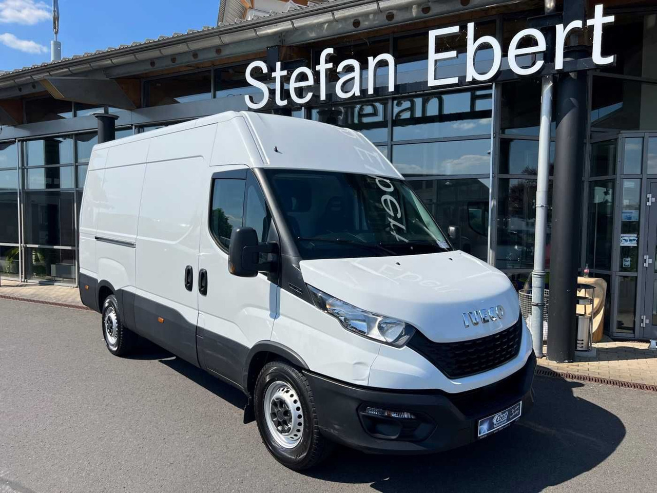 Iveco Daily 35 S 16 V *Klima*3.520mm* - Fourgon utilitaire: photos 2 Iveco Daily 35 S 16 V *Klima*3.520mm* - Fourgon utilitaire: photos 2