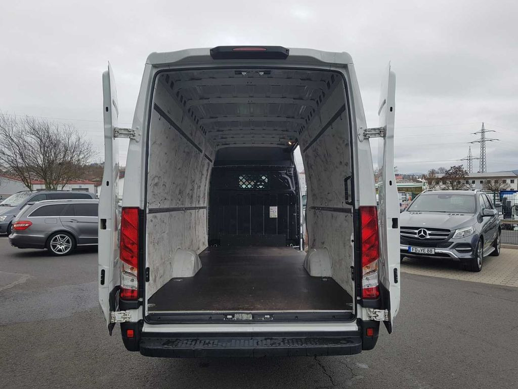 Iveco Daily 35 S 16 V *Klima*L4.100mm* - Fourgon utilitaire: photos 5 Iveco Daily 35 S 16 V *Klima*L4.100mm* - Fourgon utilitaire: photos 5