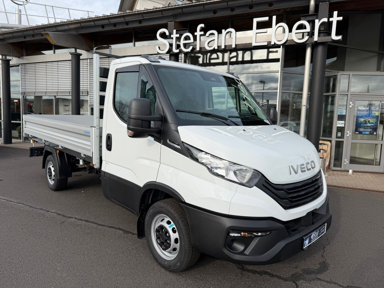 Iveco Daily 35S14 A8*R3.450mm*Automatik*Kamera*2Sitze* - Véhicule utilitaire benne: photos 1 Iveco Daily 35S14 A8*R3.450mm*Automatik*Kamera*2Sitze* - Véhicule utilitaire benne: photos 1
