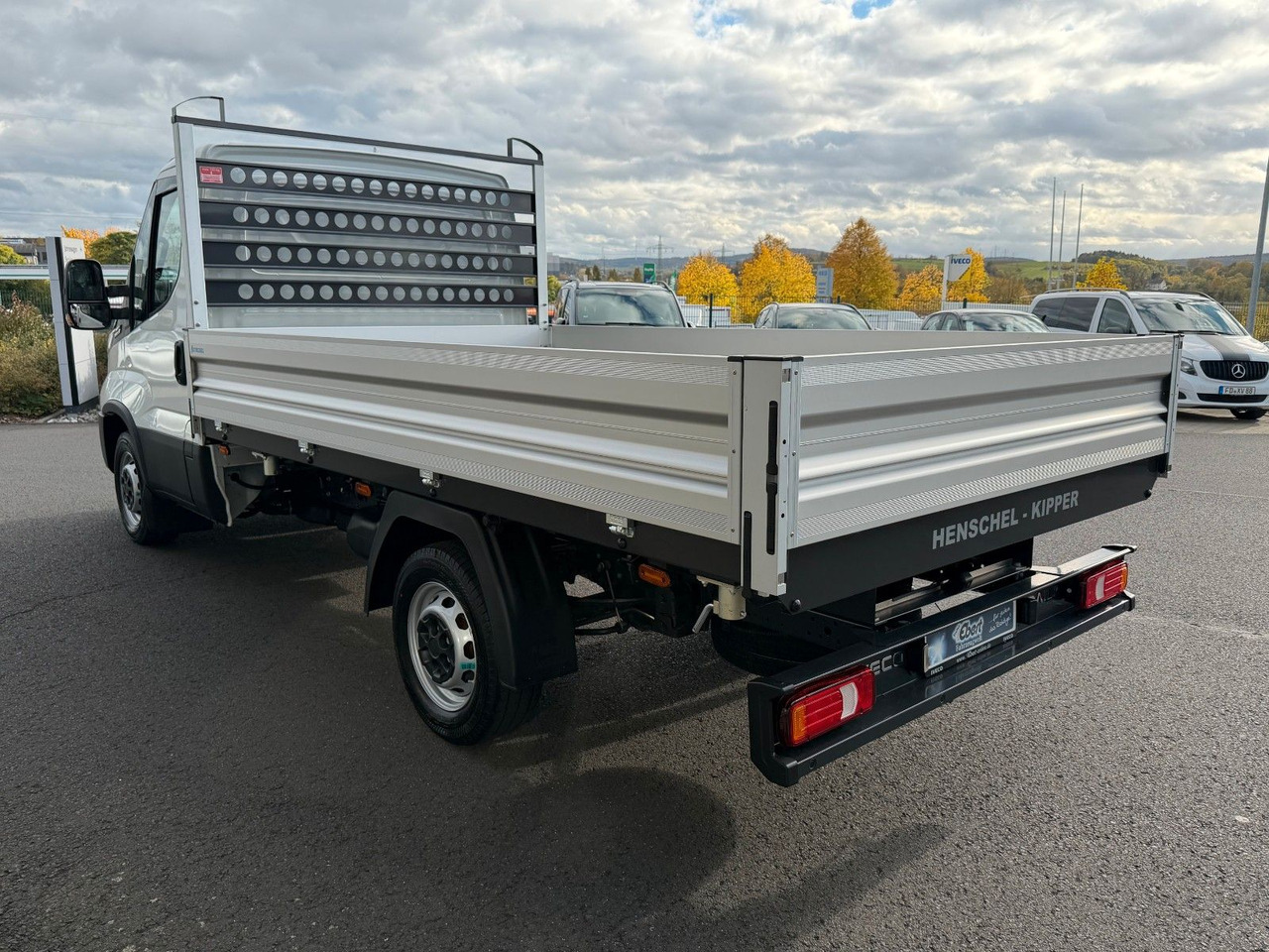 Iveco Daily 35S14 A8*R3.450mm*Automatik*Kamera*3Sitze* - Véhicule utilitaire benne: photos 4 Iveco Daily 35S14 A8*R3.450mm*Automatik*Kamera*3Sitze* - Véhicule utilitaire benne: photos 4