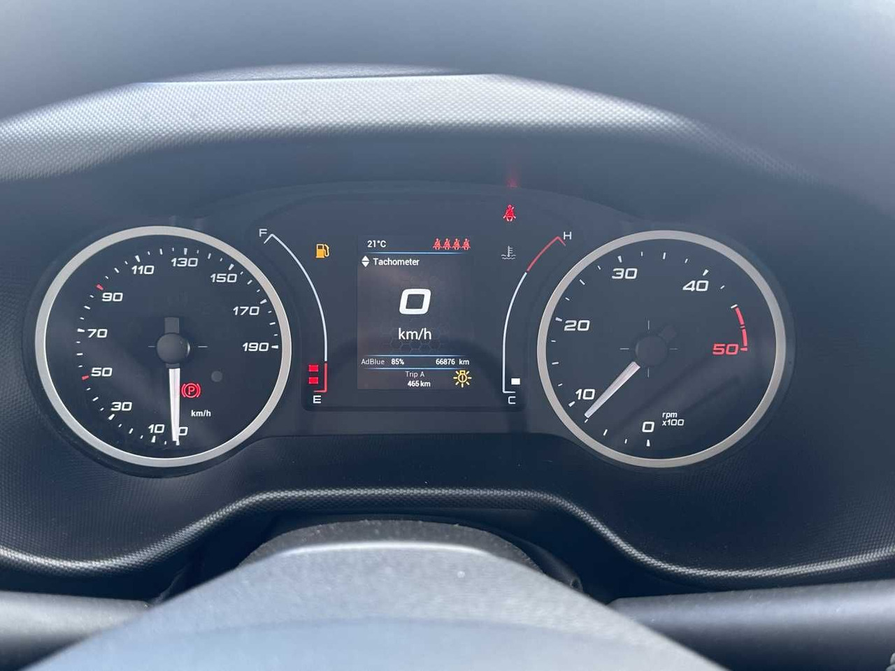 Véhicule utilitaire plateau baché Iveco Daily 35S14 Pritsche+Plane *AHK*Ladekran*7-Sitze: photos 12