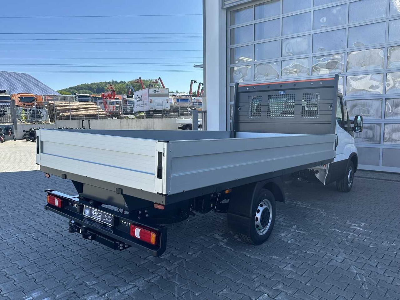 Iveco Daily 35S16 3.0L *R3.750mm*AHK* 2x - Fourgon plateau: photos 4 Iveco Daily 35S16 3.0L *R3.750mm*AHK* 2x - Fourgon plateau: photos 4