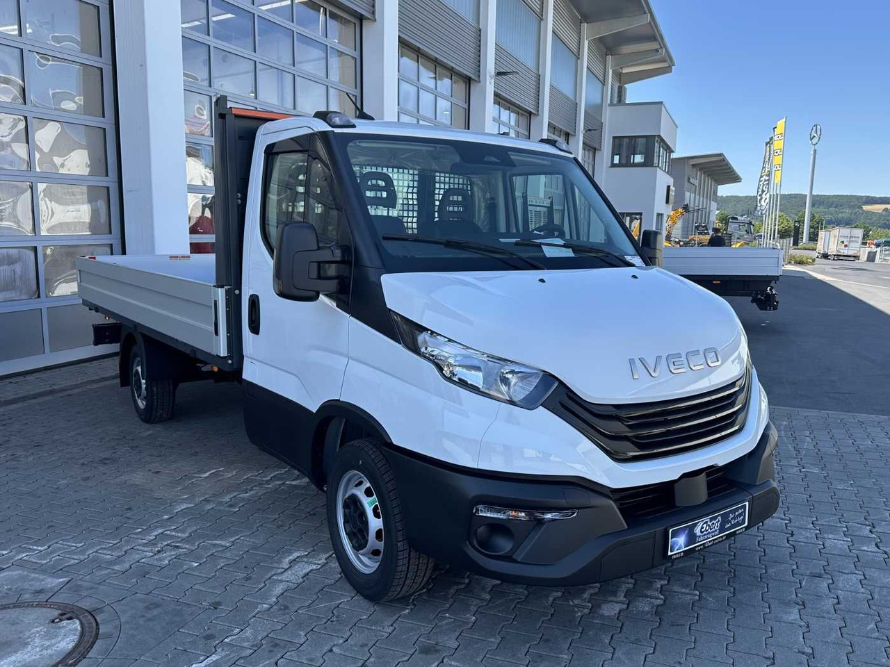 Iveco Daily 35S16 3.0L *R3.750mm*AHK* 2x - Fourgon plateau: photos 3 Iveco Daily 35S16 3.0L *R3.750mm*AHK* 2x - Fourgon plateau: photos 3