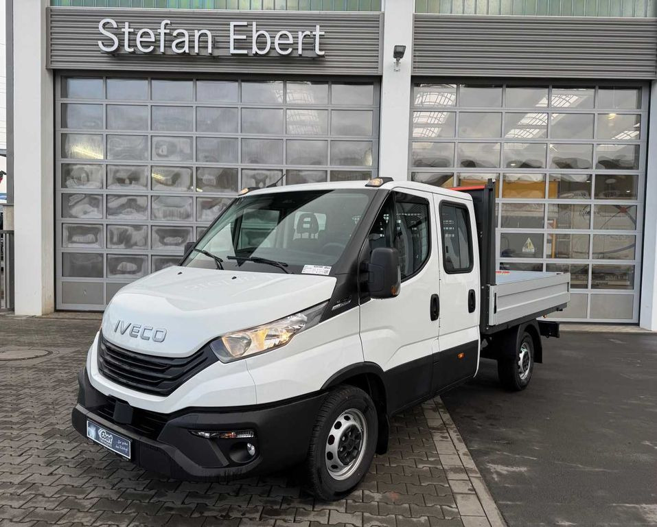 Iveco Daily 35S16 A8 Pritsche *7-Sitze*AHK*Automatik* - Fourgon plateau: photos 1 Iveco Daily 35S16 A8 Pritsche *7-Sitze*AHK*Automatik* - Fourgon plateau: photos 1