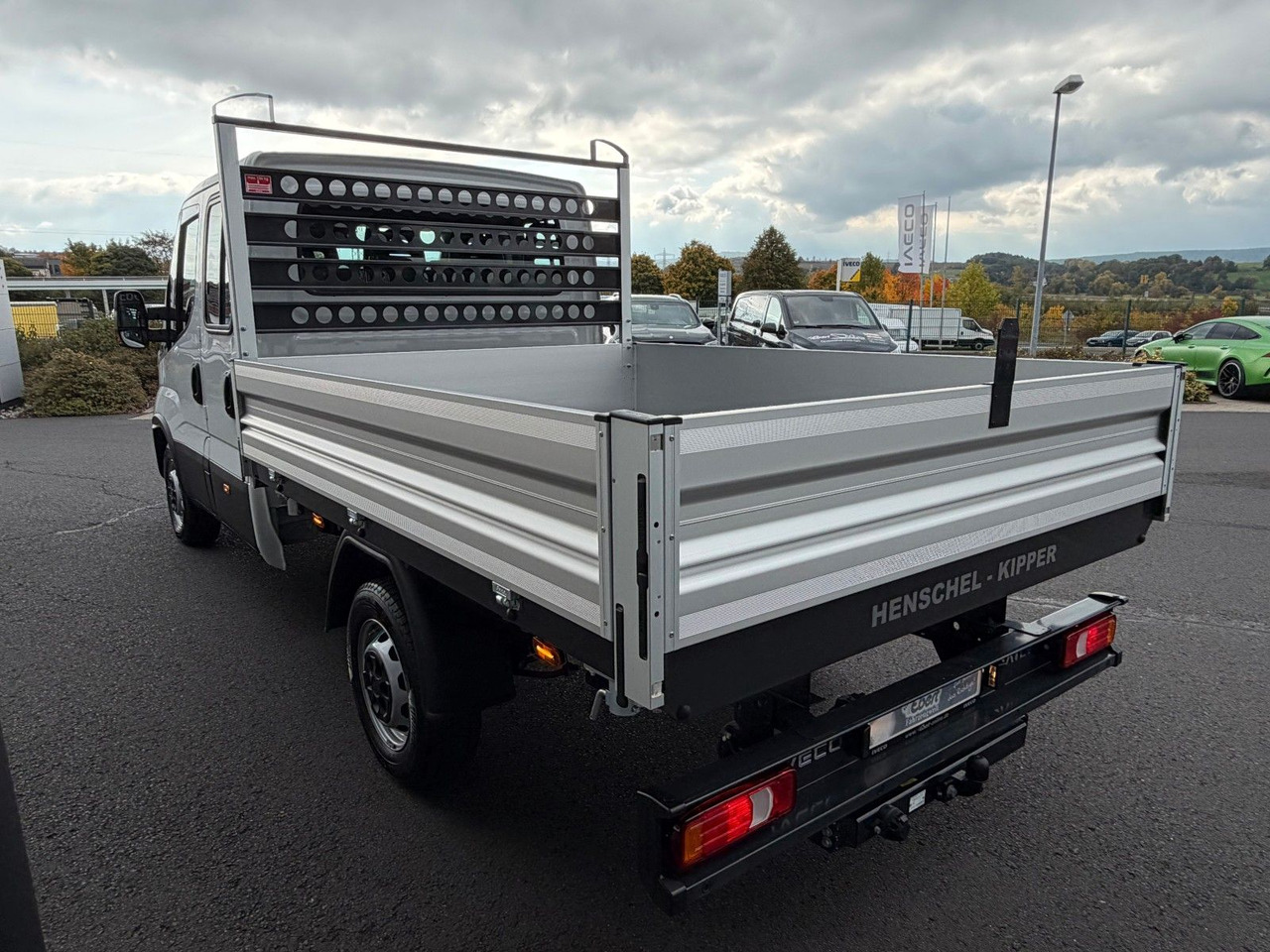 Iveco Daily 35S16 A8 *R.3450mm*Automatik*AHK*7-Sitze* - Véhicule utilitaire benne, Utilitaire double cabine: photos 4 Iveco Daily 35S16 A8 *R.3450mm*Automatik*AHK*7-Sitze* - Véhicule utilitaire benne, Utilitaire double cabine: photos 4