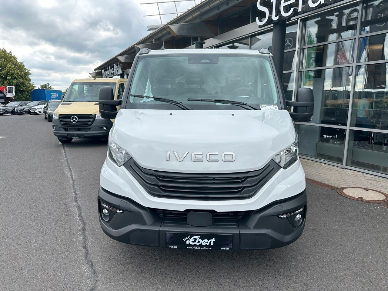 Iveco Daily 35S16 A8 *R.4100 mm*AHK*Kamera* 3x - Fourgon plateau: photos 2 Iveco Daily 35S16 A8 *R.4100 mm*AHK*Kamera* 3x - Fourgon plateau: photos 2