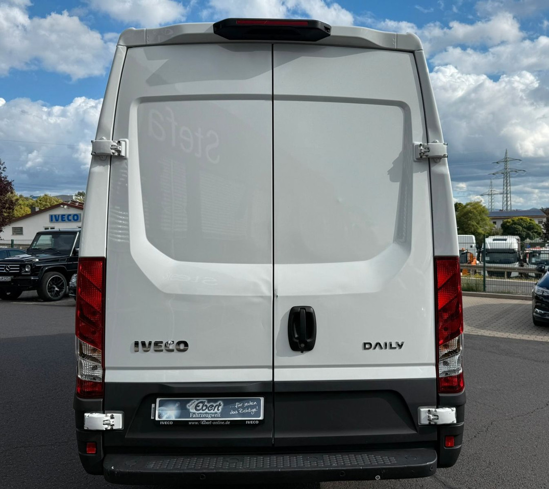 Iveco Daily 35S16 V *Klima*R4.100mm* - Fourgon utilitaire: photos 5 Iveco Daily 35S16 V *Klima*R4.100mm* - Fourgon utilitaire: photos 5