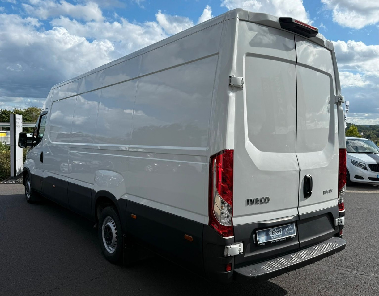 Iveco Daily 35S16 V *Klima*R4.100mm* - Fourgon utilitaire: photos 4 Iveco Daily 35S16 V *Klima*R4.100mm* - Fourgon utilitaire: photos 4