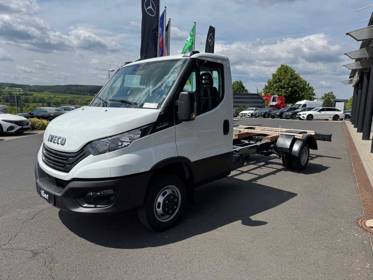 Iveco Daily 50C18 HA8 3.0L *R4.350mm*Klima*Automatik* - Châssis cabine: photos 3 Iveco Daily 50C18 HA8 3.0L *R4.350mm*Klima*Automatik* - Châssis cabine: photos 3